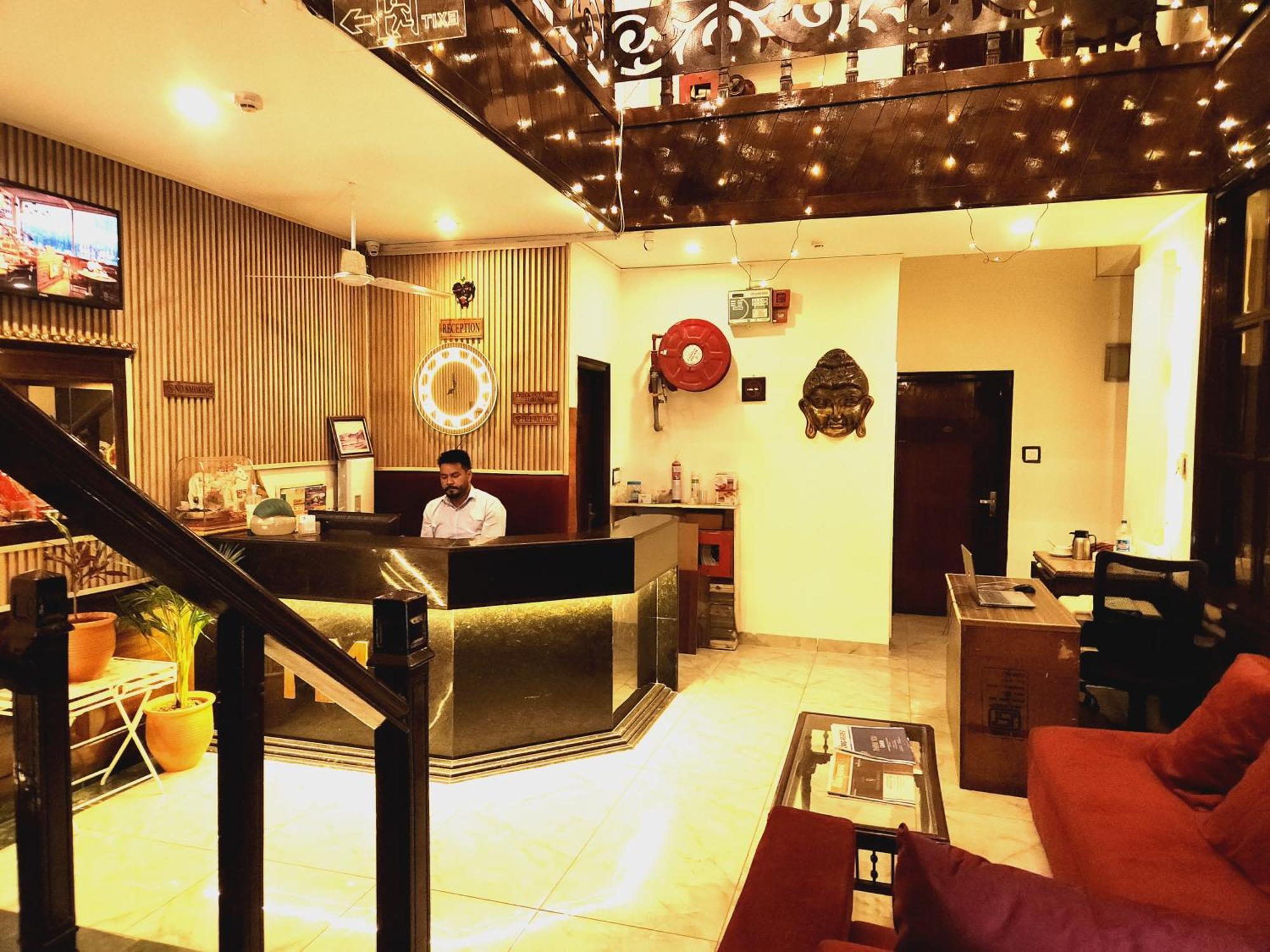 Hotel Multitech Premium Chandīgarh Εξωτερικό φωτογραφία