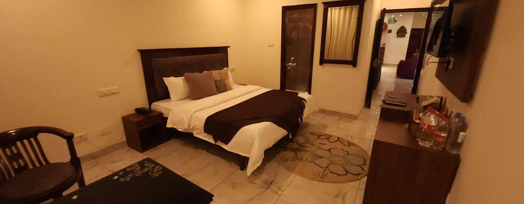 Hotel Multitech Premium Chandīgarh Εξωτερικό φωτογραφία