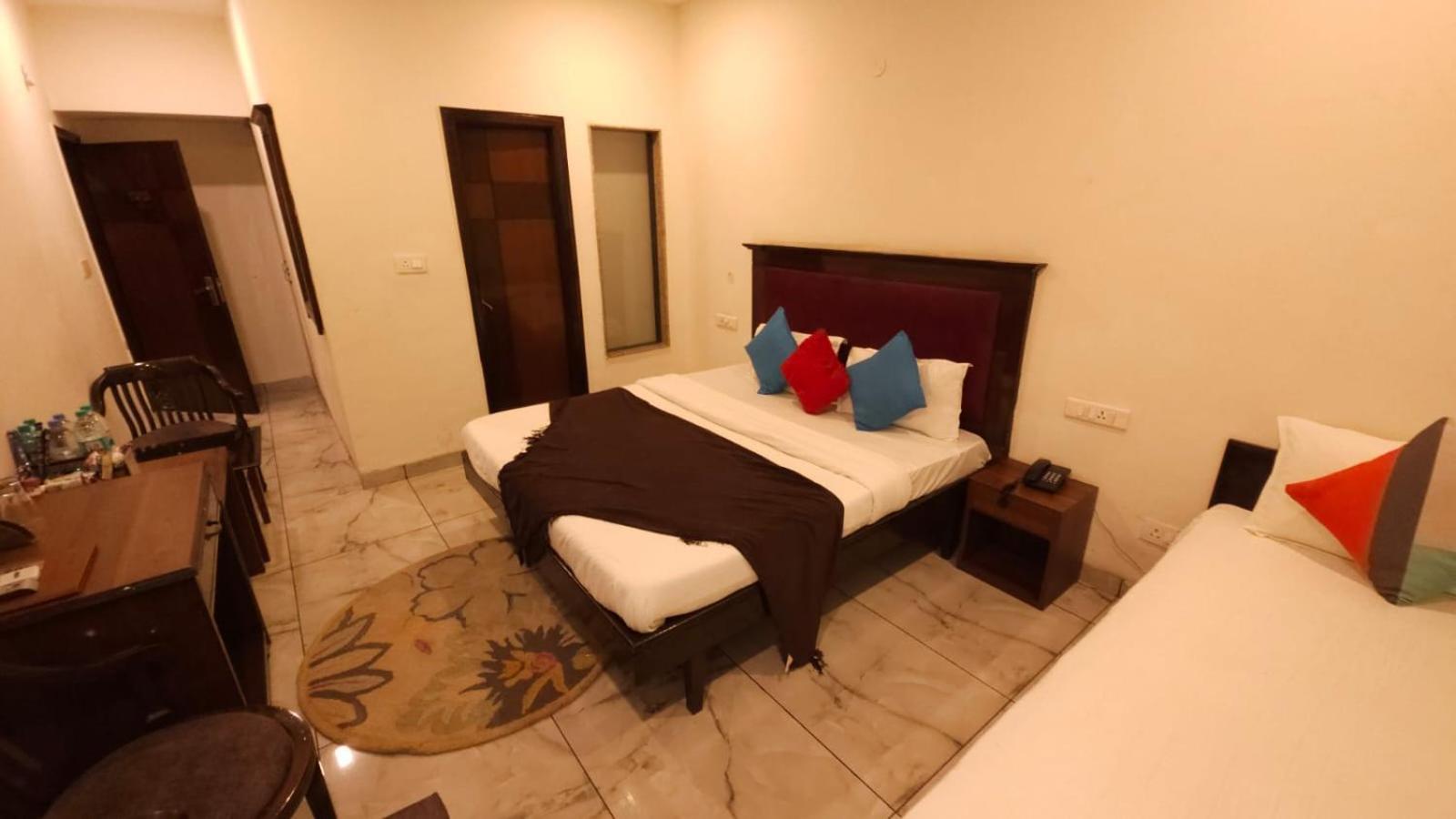 Hotel Multitech Premium Chandīgarh Εξωτερικό φωτογραφία